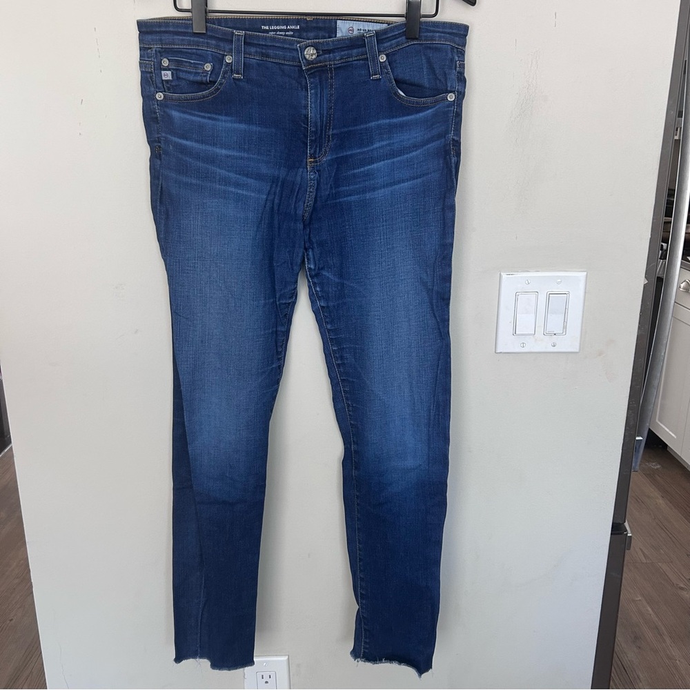 AG-ED Adriano Goldschmied Denim Legging ankle super skinny jeans.  Size 32R